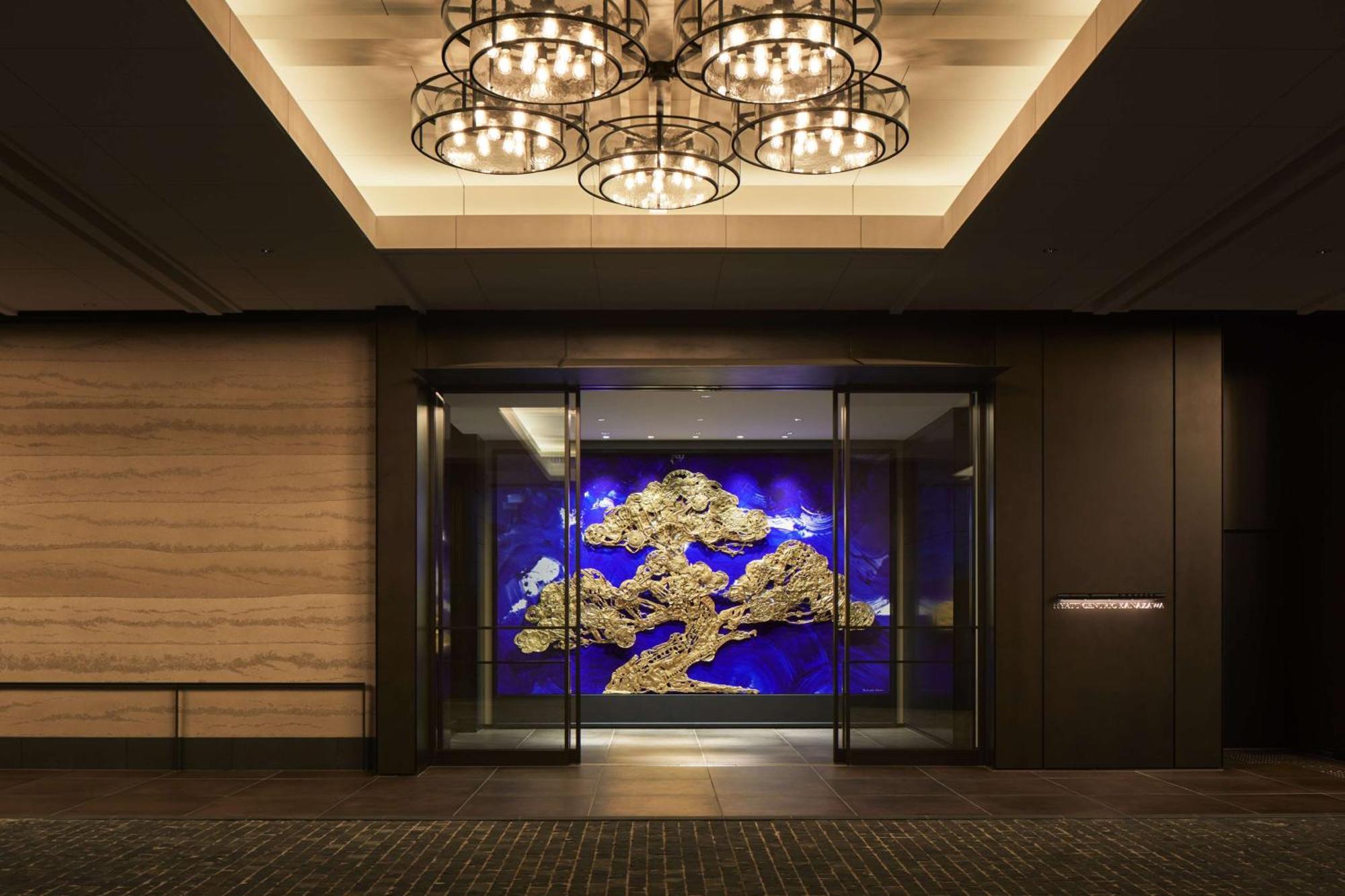 ไฮแอท เซ็นทริก คานาซาวะ Hotel คานาซาว่า ภายนอก รูปภาพ Entrance to the hotel