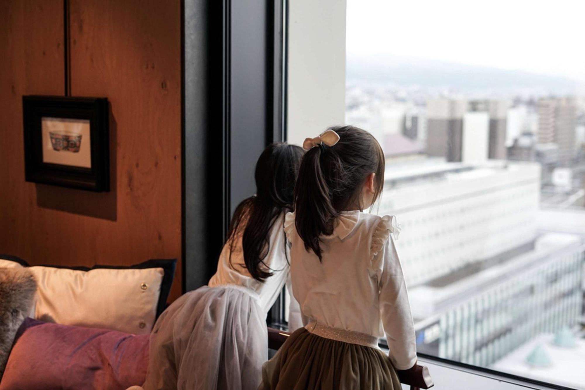 ไฮแอท เซ็นทริก คานาซาวะ Hotel คานาซาว่า ภายนอก รูปภาพ Two girls in hanbok