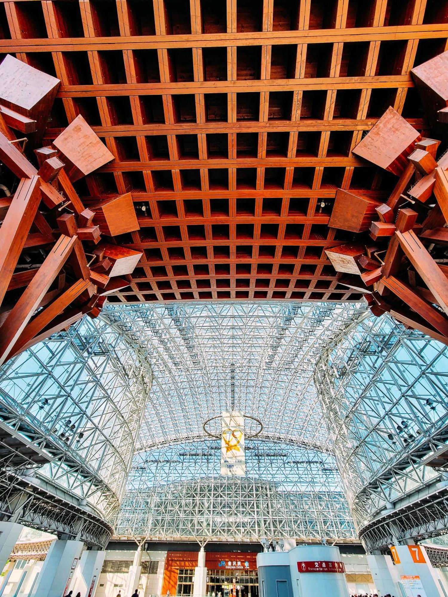 ไฮแอท เซ็นทริก คานาซาวะ Hotel คานาซาว่า ภายนอก รูปภาพ The ceiling of the main atrium